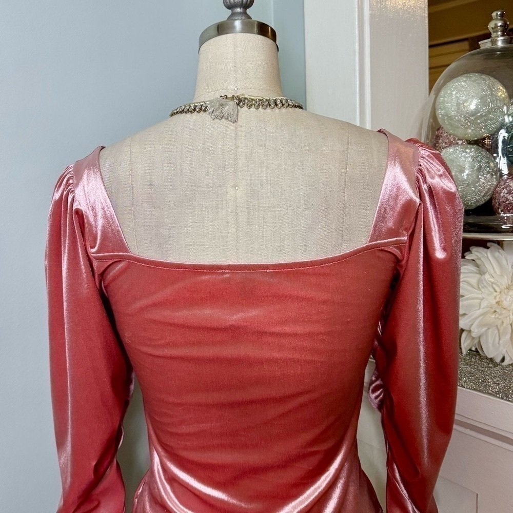 Express Pink Velvet Ruched Puff Long Sleeve Crop Top XS - Picture 8 of 14